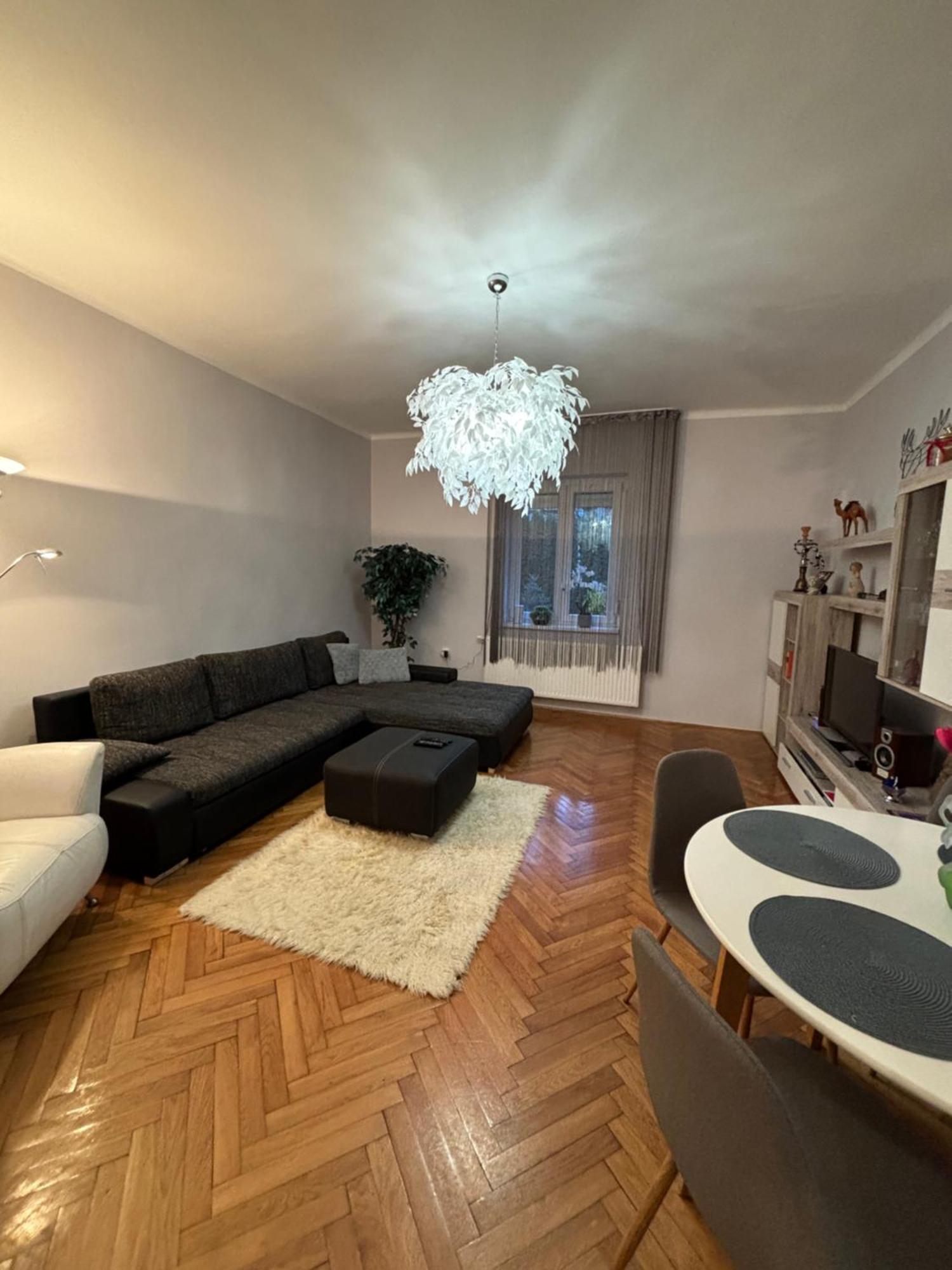 Platanwood Comforthome Zalaegerszeg Buitenkant foto
